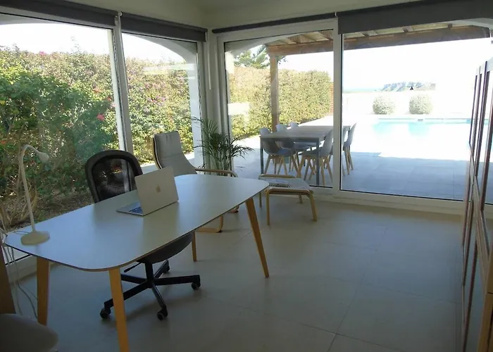 Casa Julia Relax En Menorca Cala Llonga